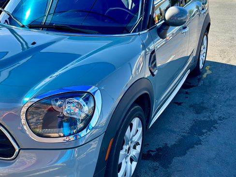 Used 2018 MINI Cooper Countryman image 2