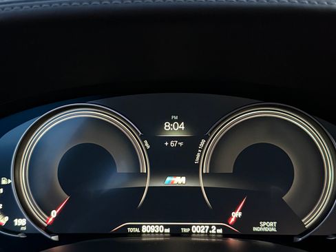 Used 2017 BMW 750i RWD image 11