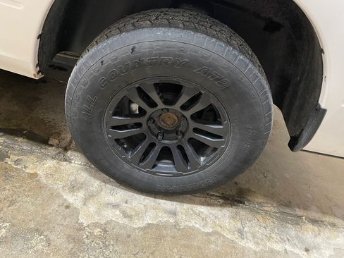 Used 2016 RAM 1500 Tradesman image 16