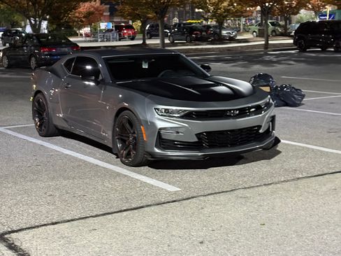 Used 2023 Chevrolet Camaro SS image 9