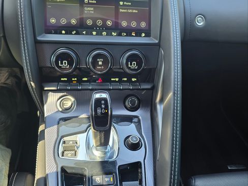 Used 2022 Jaguar F-TYPE R-Dynamic image 14