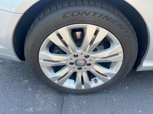 Used 2009 Mercedes-Benz CL 550 4MATIC image 10