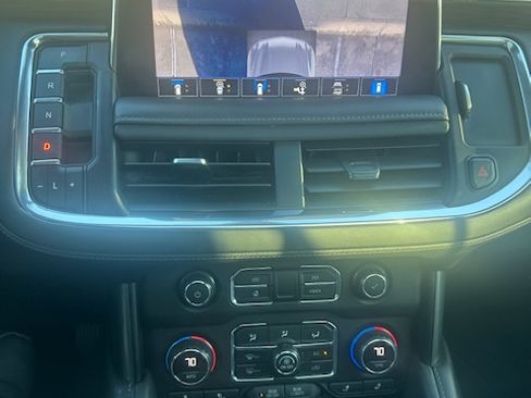 Used 2021 Chevrolet Tahoe LT w/ LT Signature Package image 15