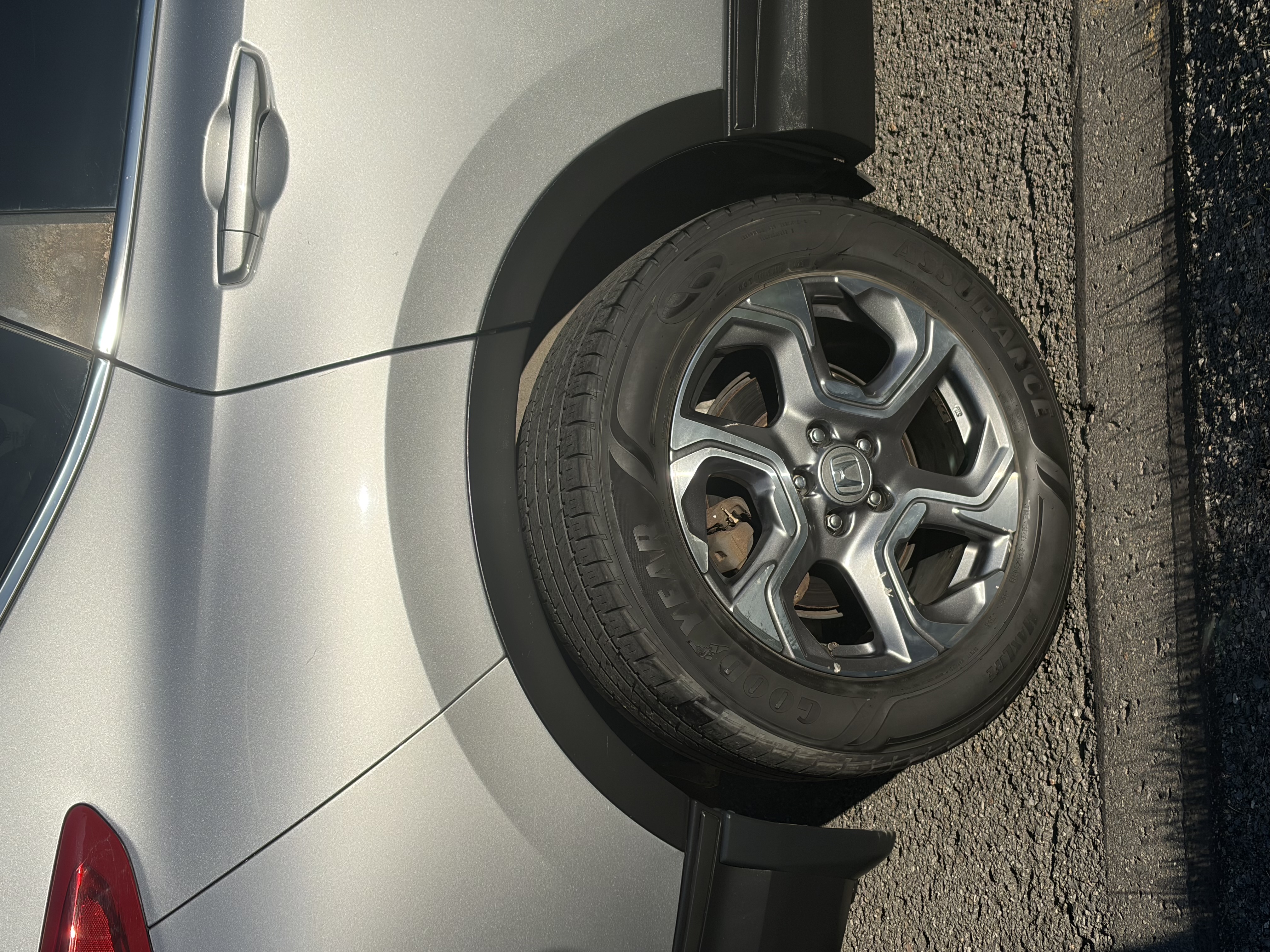Used 2018 Honda CR-V EX image 10
