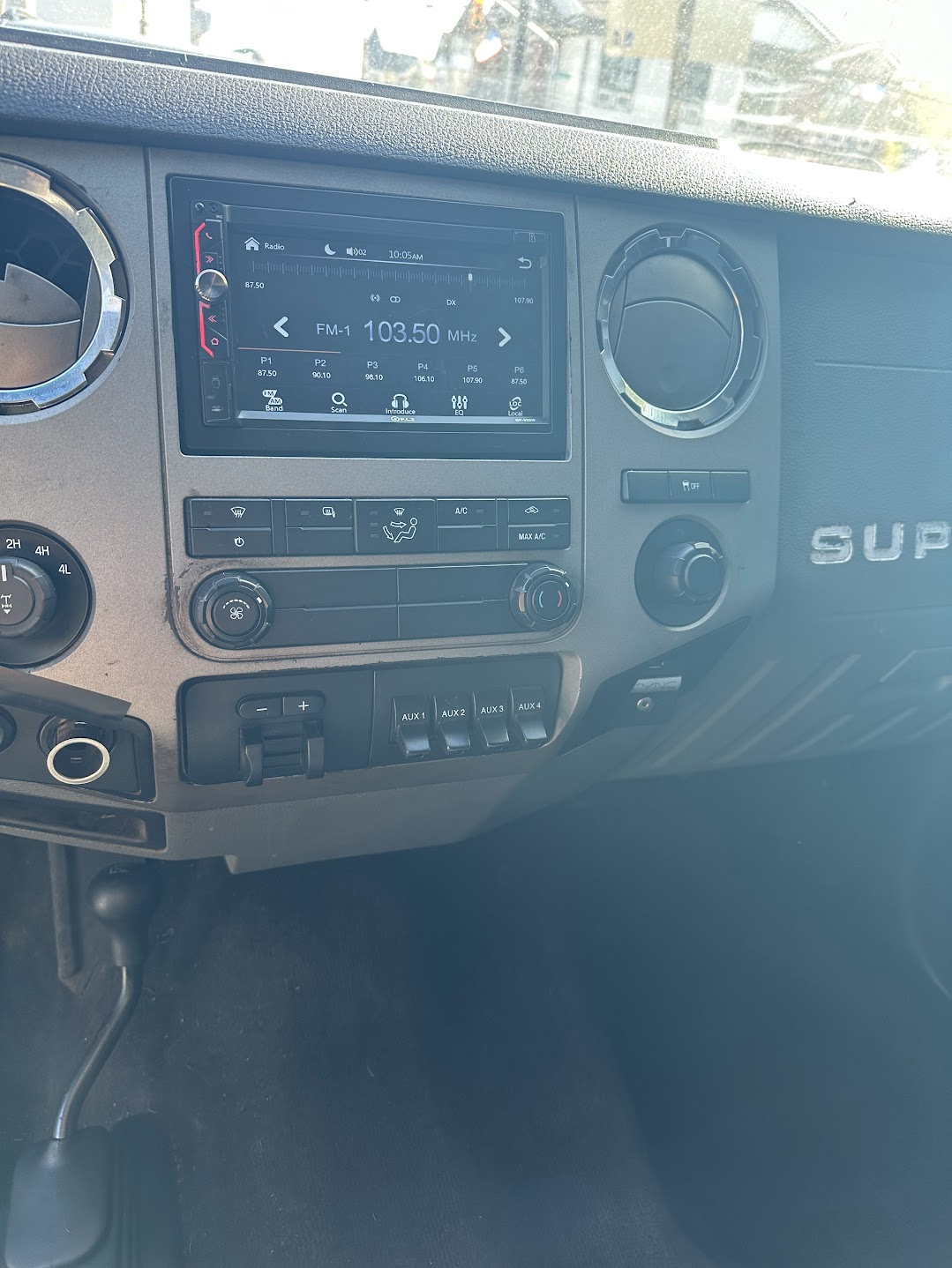 Used 2016 Ford F250 XLT AWD/4WD image 9