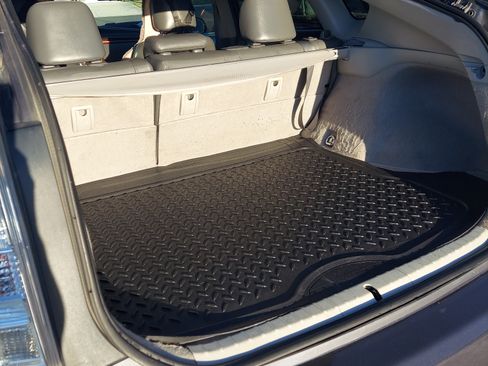 Used 2010 Toyota Prius Five image 9