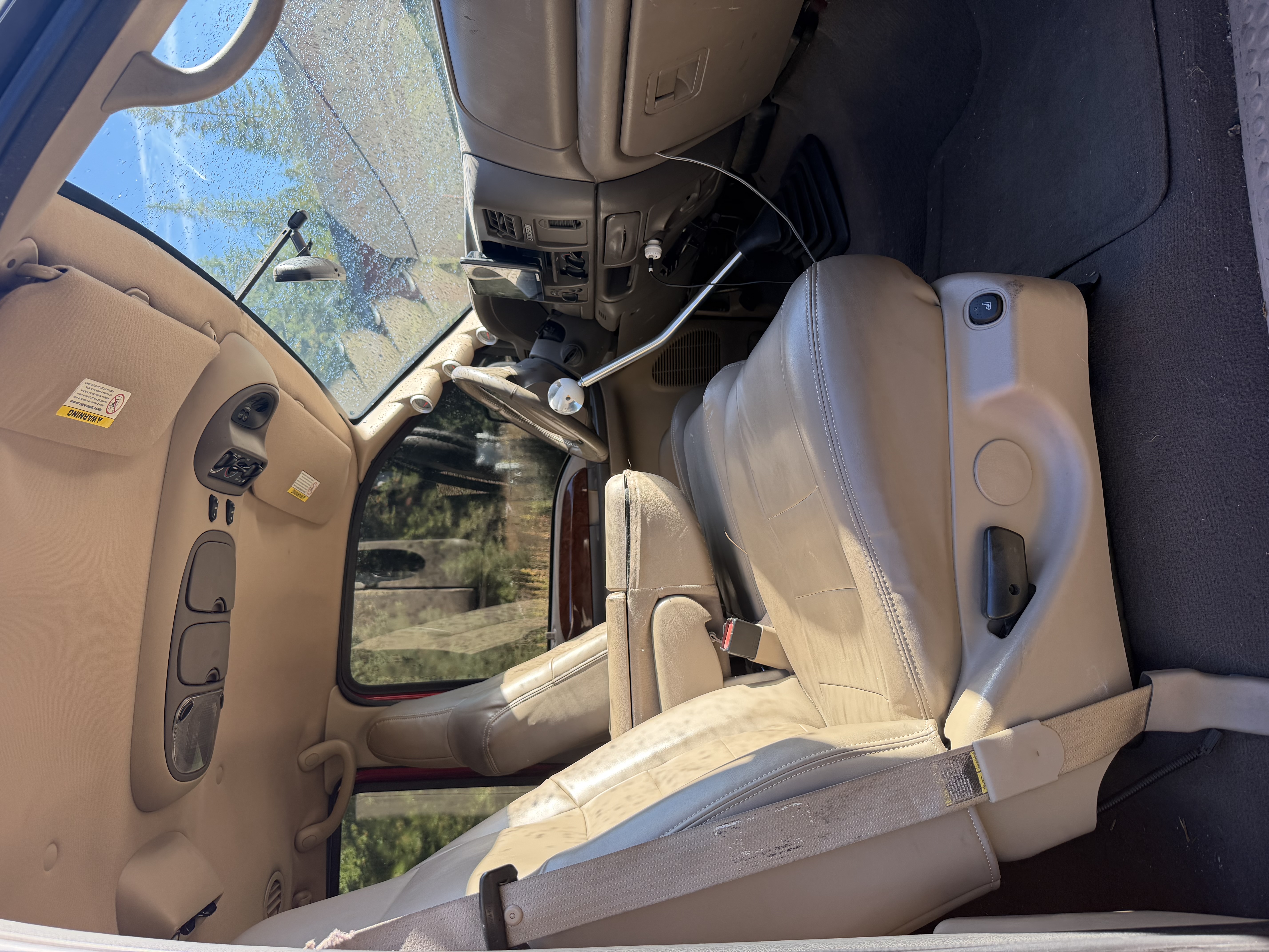 Used 2001 Ford Excursion Limited AWD/4WD image 4