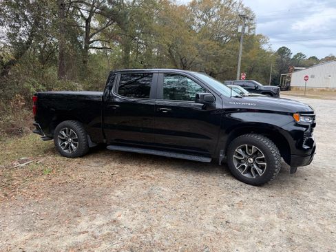 Used 2023 Chevrolet Silverado 1500 RST w/ Protection Package image 2