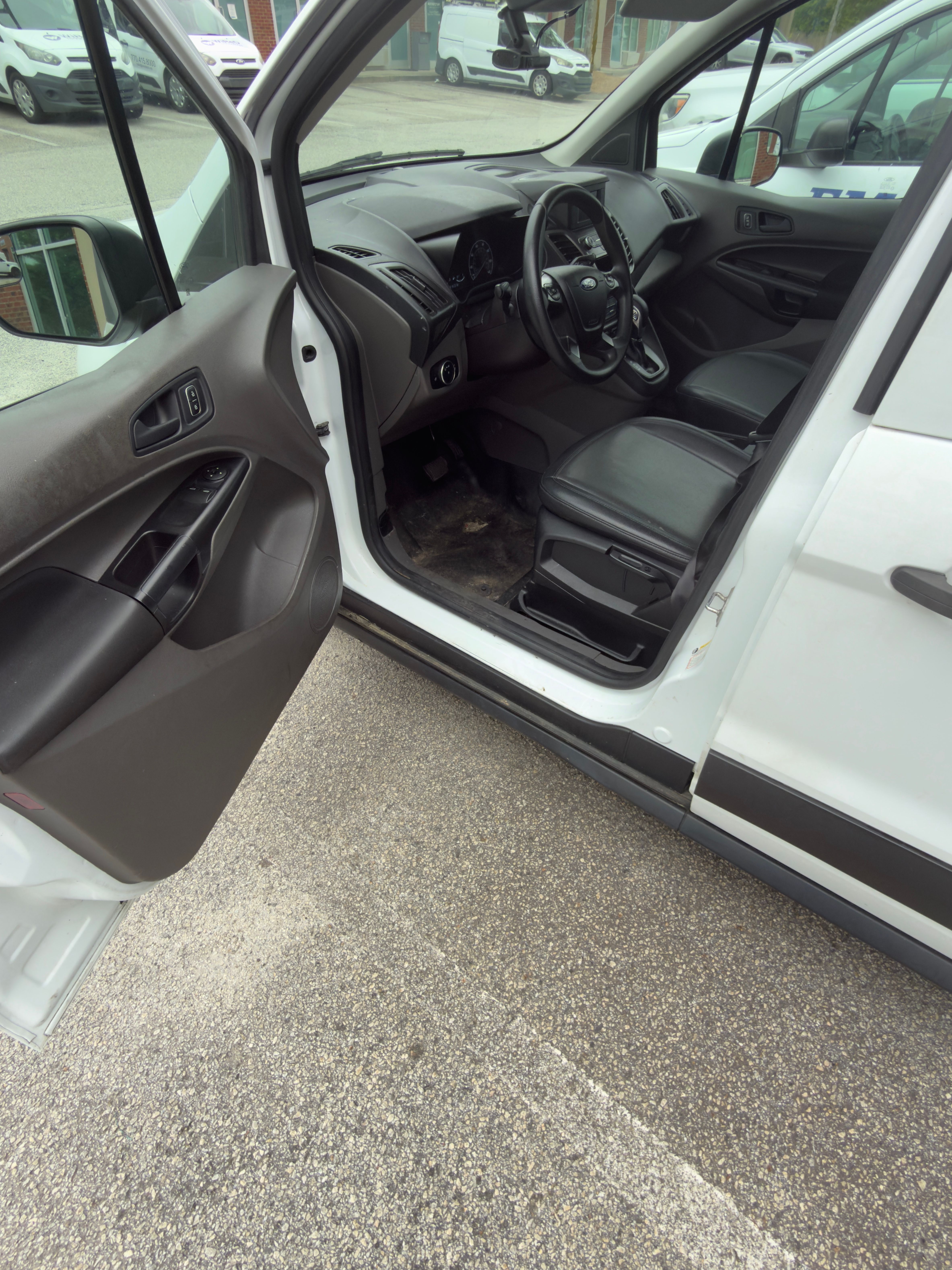 Used 2019 Ford Transit Connect XL FWD image 9