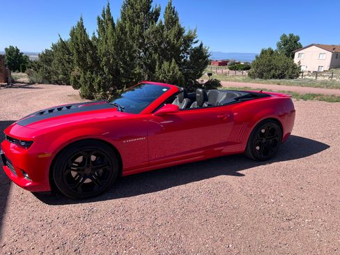 Used 2015 Chevrolet Camaro SS w/ RS Package image 1