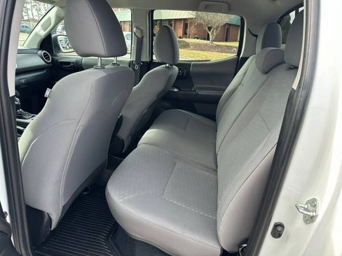 Used 2023 Toyota Tacoma SR5 w/ Technology Package image 12