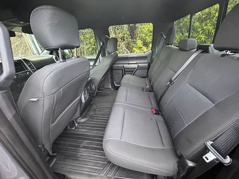 Used 2018 Ford F150 XLT w/ Equipment Group 302A Luxury image 11