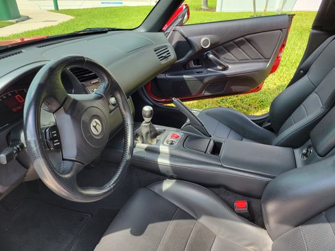 Used 2003 Honda S2000 image 29