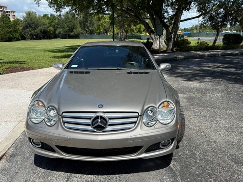 Used 2007 Mercedes-Benz SL 550 image 11