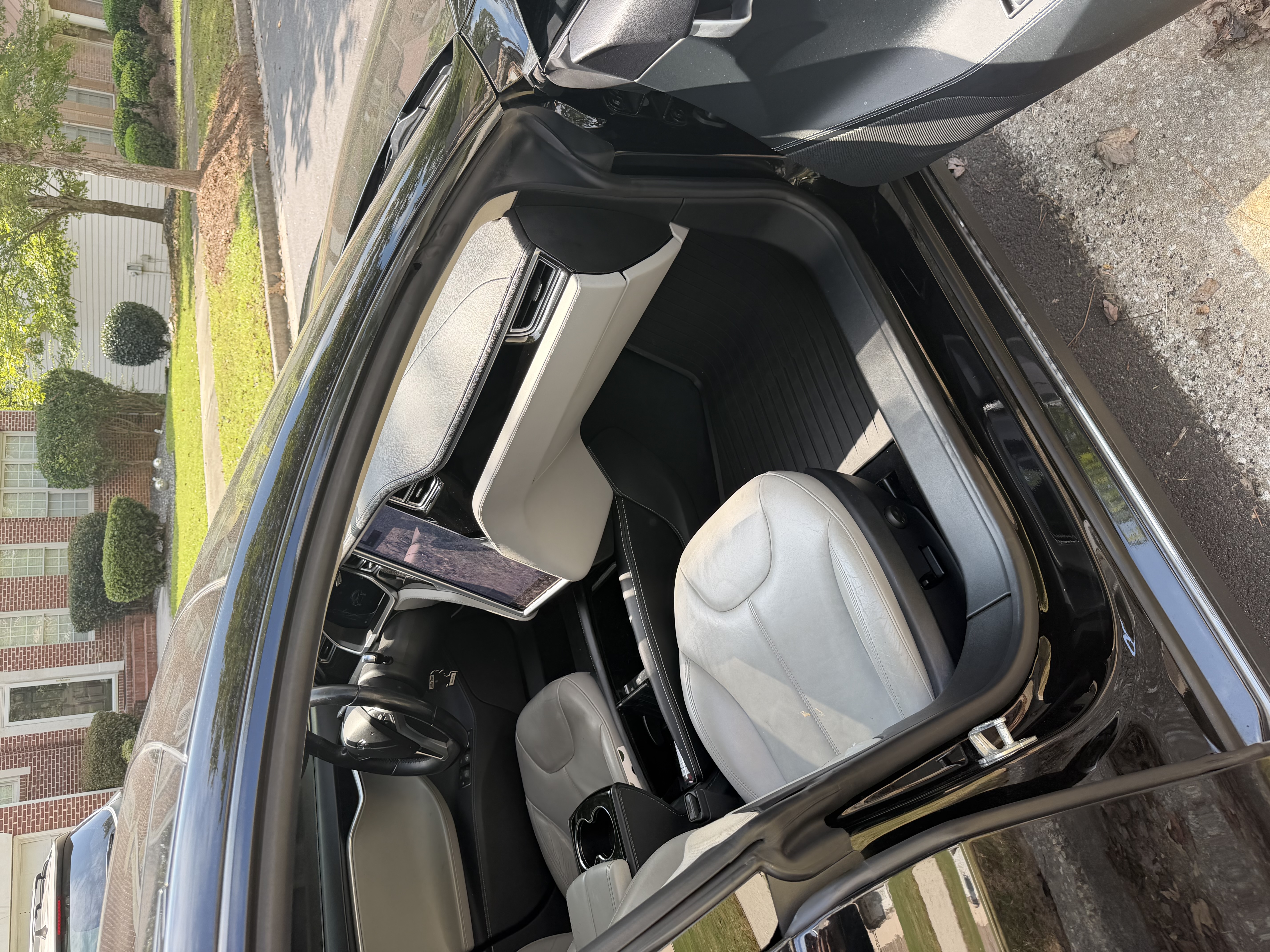 Used 2013 Tesla Model S RWD image 13