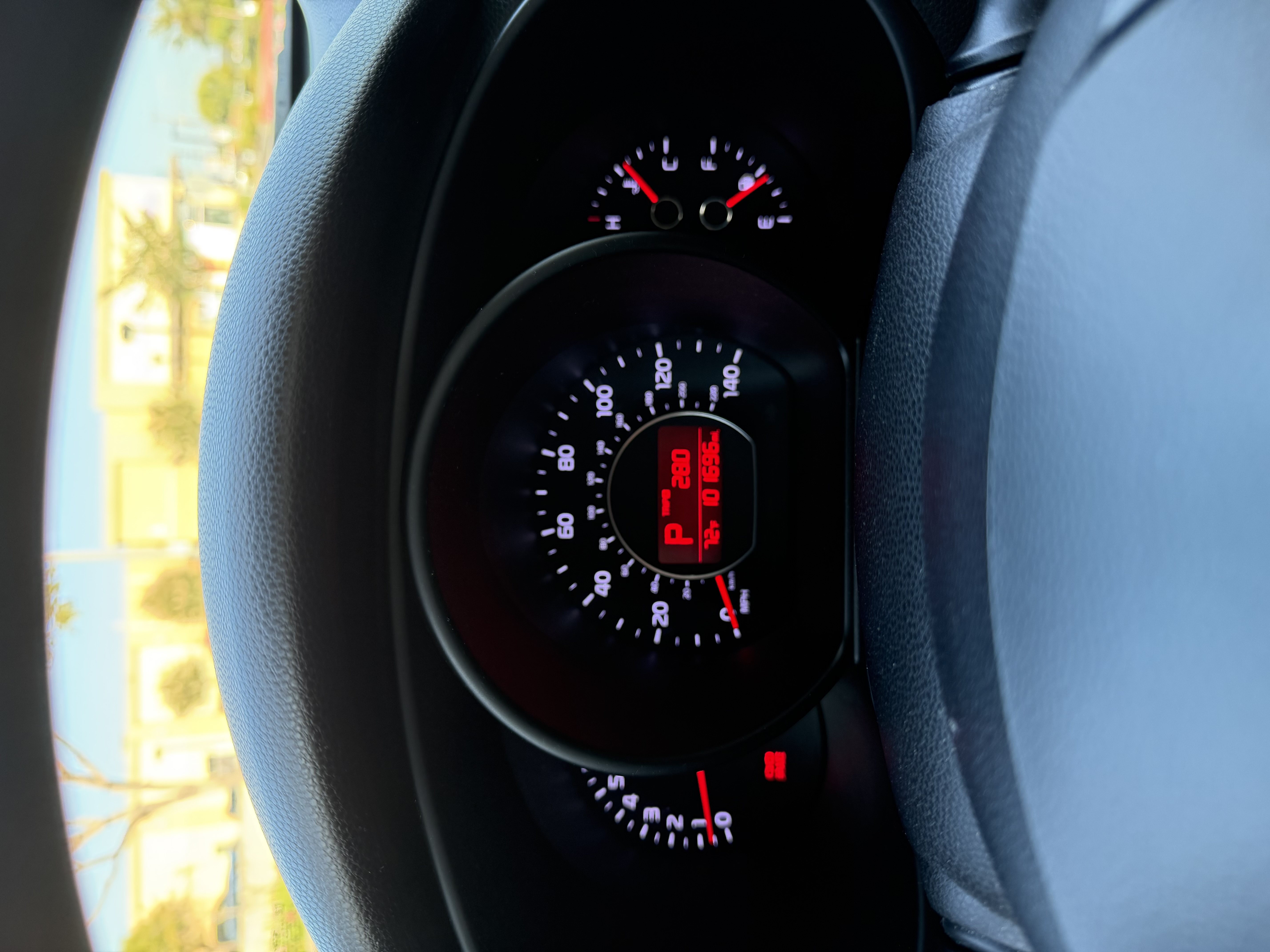 Used 2015 Kia Soul + FWD image 6