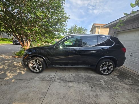 Used 2018 BMW X5 xDrive40e AWD/4WD image 1