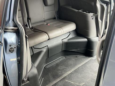 Used 2013 Honda Odyssey EX-L image 13