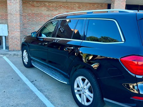 Used 2016 Mercedes-Benz GL 450 4MATIC image 5