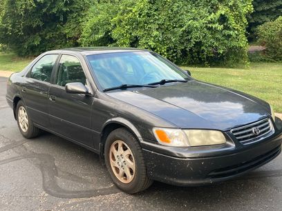 Used 2000 Toyota Camry LE