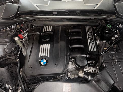 Used 2011 BMW 328i Sedan RWD image 14