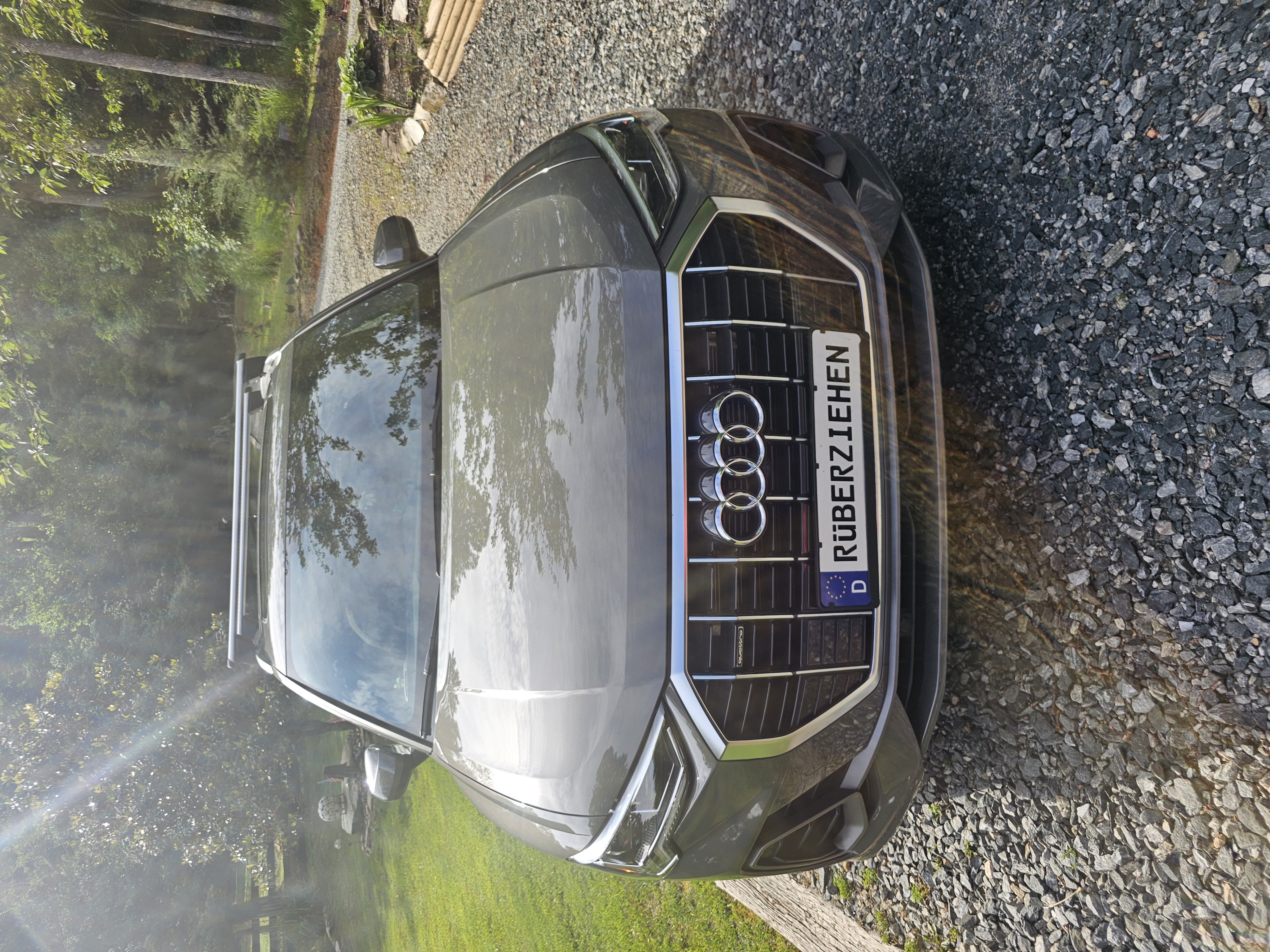 Used 2025 Audi Q3 2.0T Premium Plus w/ Premium Plus Package AWD/4WD image 1