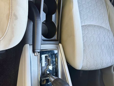 Used 2020 Mitsubishi Outlander Sport SE AWD/4WD image 12