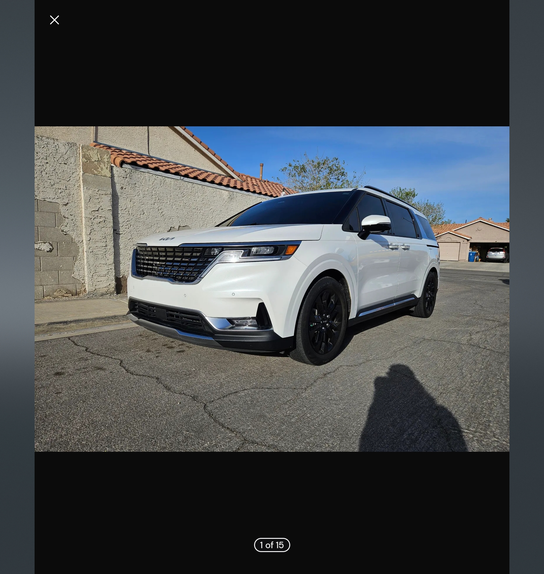 Used 2022 Kia Carnival SX FWD image 1