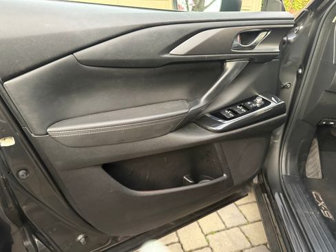 Used 2016 MAZDA CX-9 Touring image 11