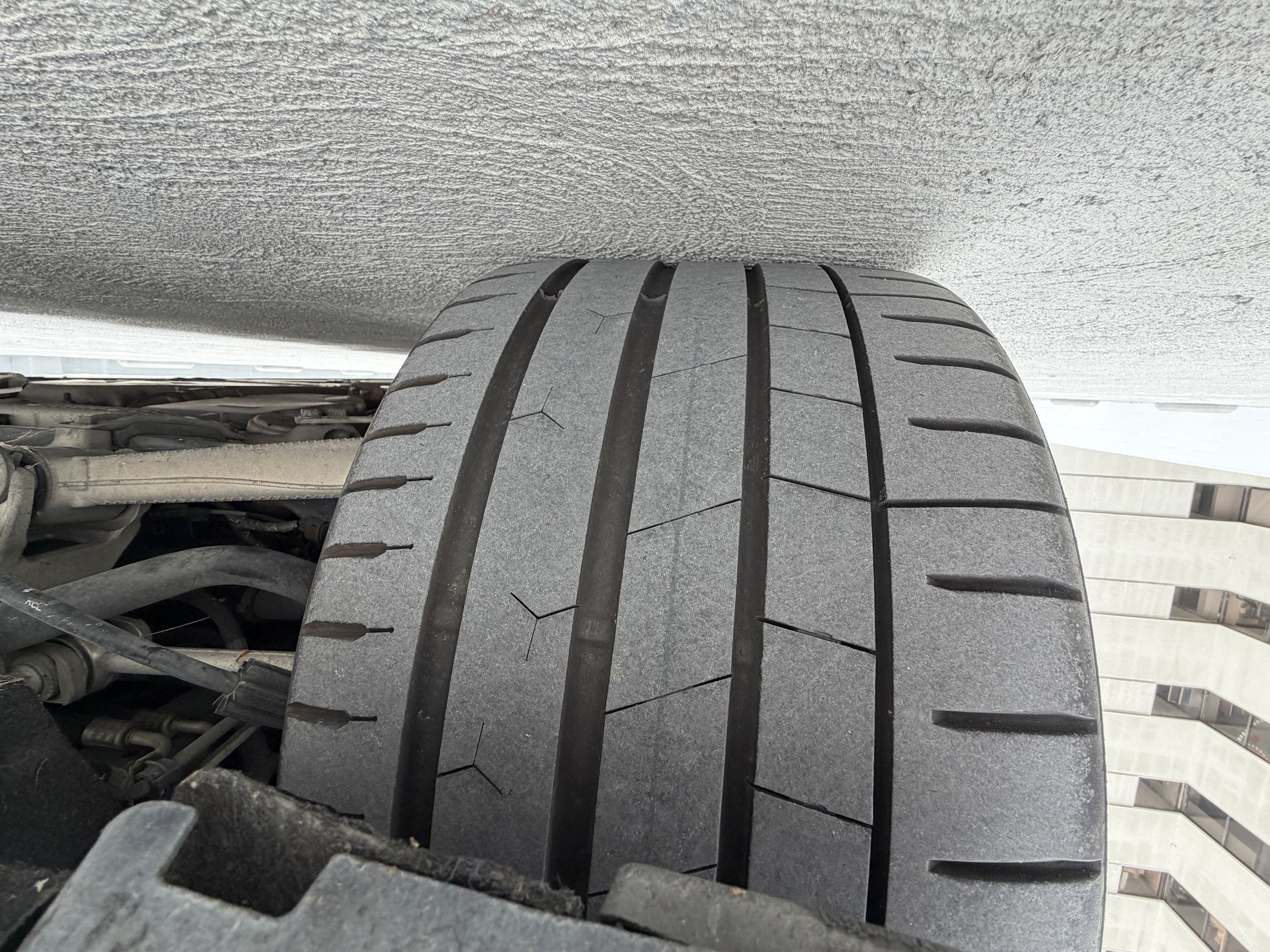 Used 2015 Chevrolet Corvette Z06 w/ 3LZ Preferred Equipment Group RWD image 29