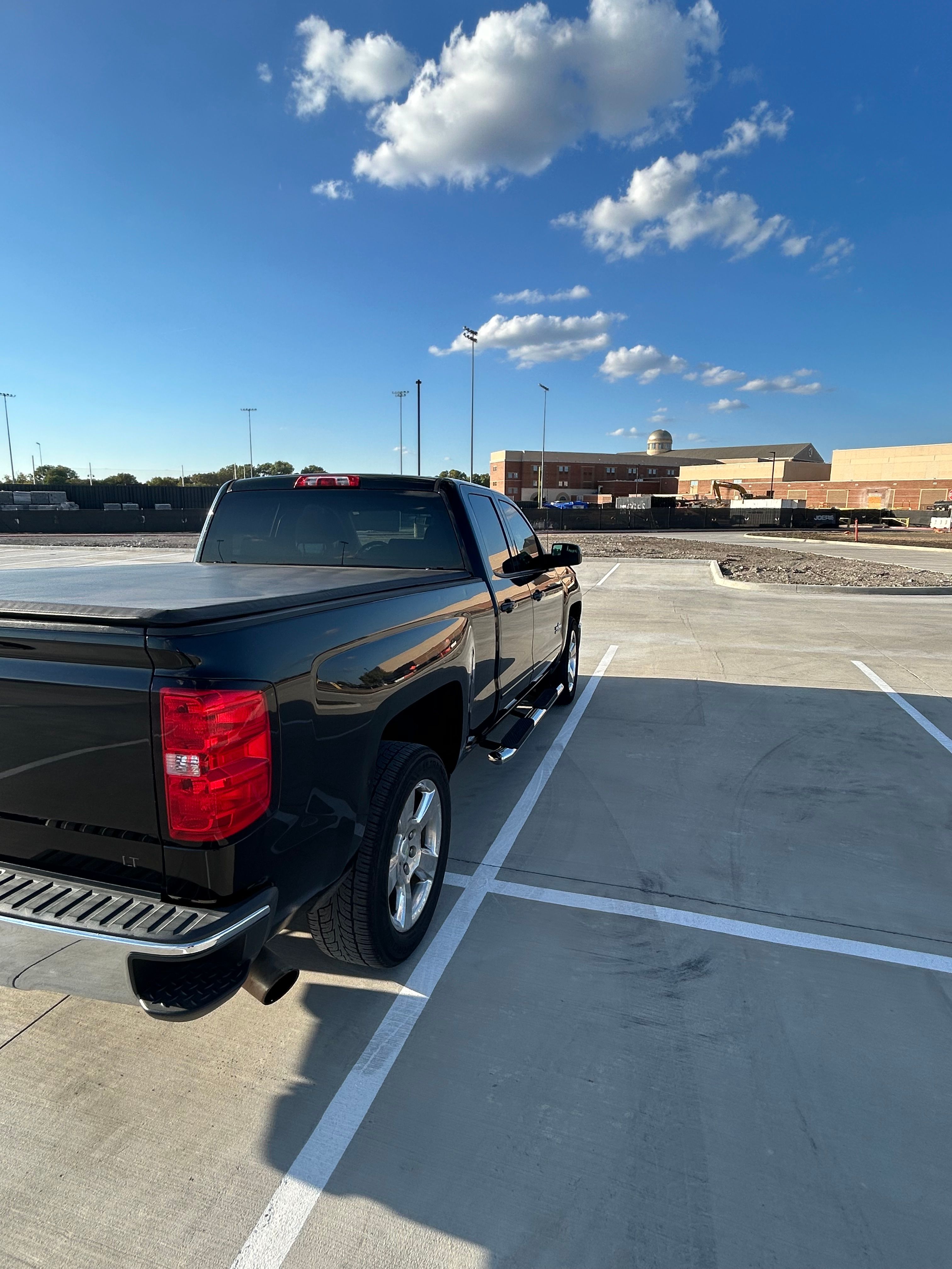 Used 2015 Chevrolet Silverado 1500 LT w/ Texas Edition, 1LT Trim RWD image 6