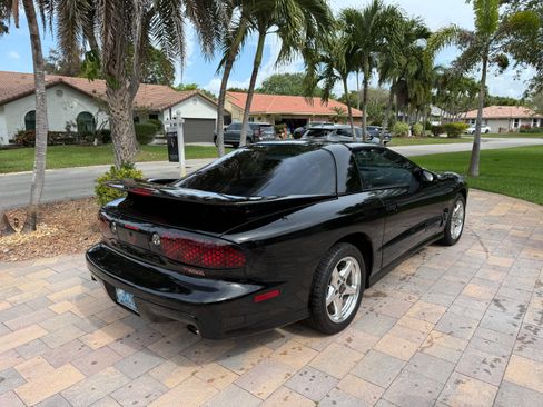 Used 2000 Pontiac Firebird Formula image 8