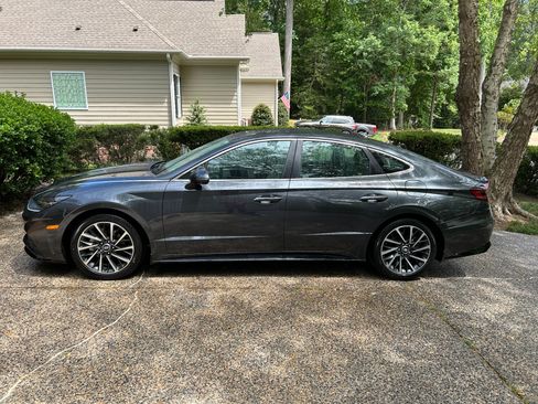 Used 2020 Hyundai Sonata Limited w/ Cargo Package FWD image 5