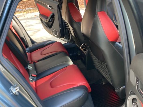 Used 2012 Audi S4 Prestige w/ Prestige Pkg image 11