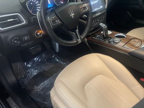 Used 2019 Maserati Ghibli S RWD image 10