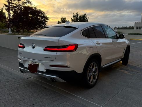 Used 2020 BMW X4 xDrive30i w/ Driving Assistance Package AWD/4WD image 14