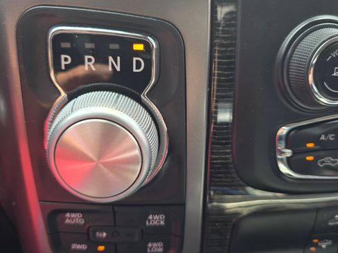 Used 2014 RAM 1500 Limited image 10