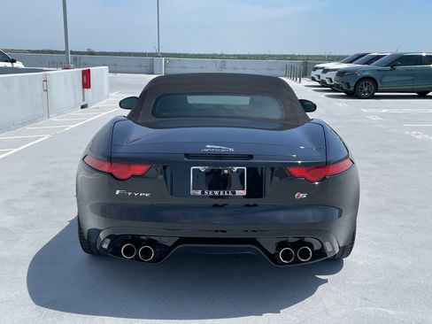 Used 2015 Jaguar F-TYPE S image 4