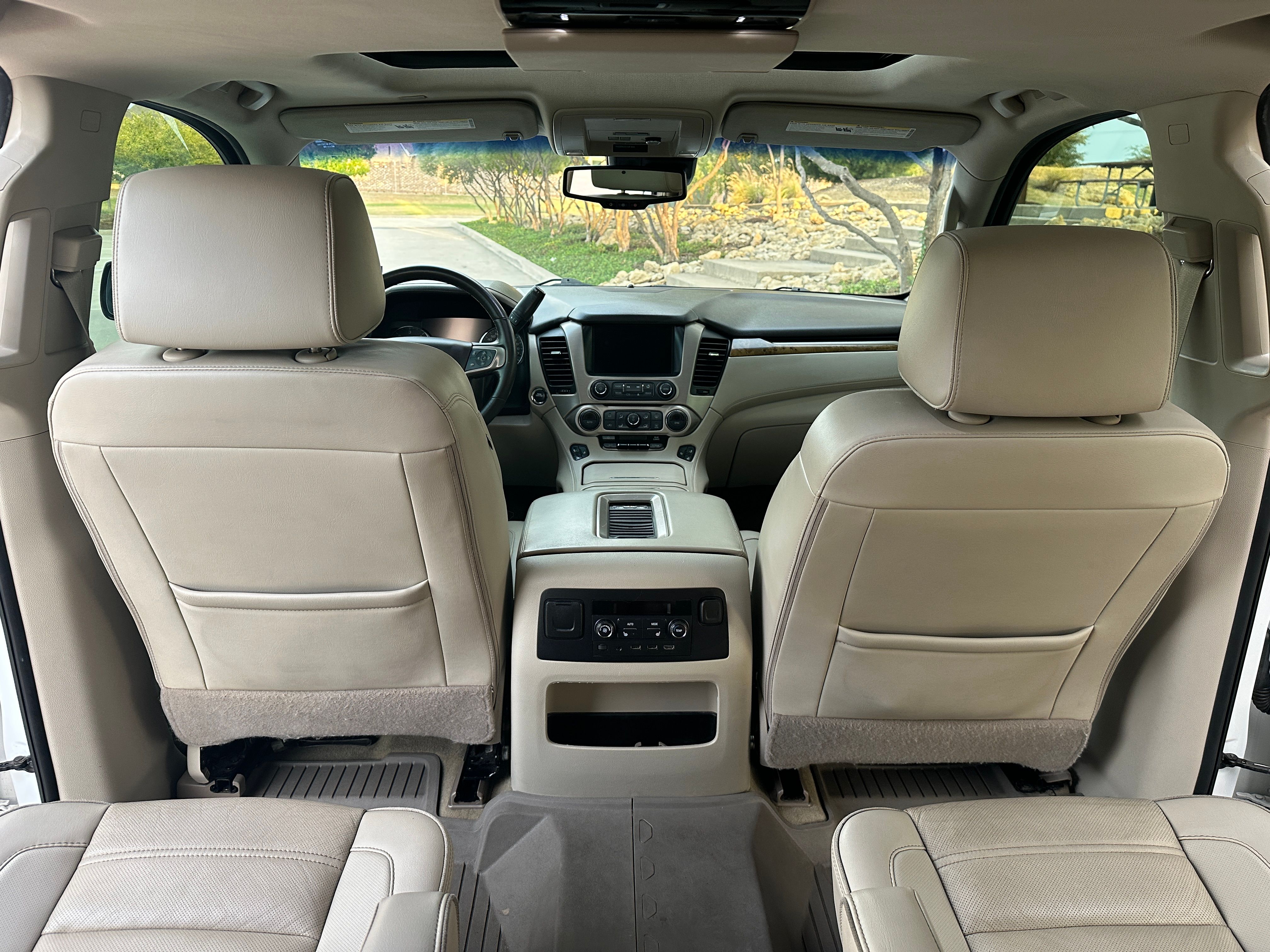 Used 2017 GMC Yukon XL Denali w/ Open Road Package AWD/4WD image 19