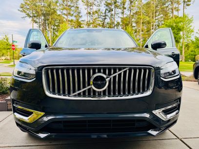 Used 2021 Volvo XC90 T8 Inscription w/ Lounge Package