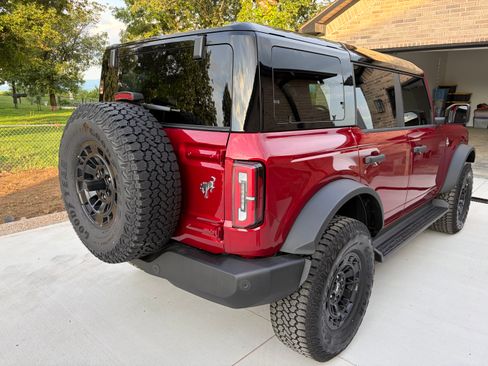 Used 2026 Ford Bronco Outer Banks w/ Sasquatch Package AWD/4WD image 5