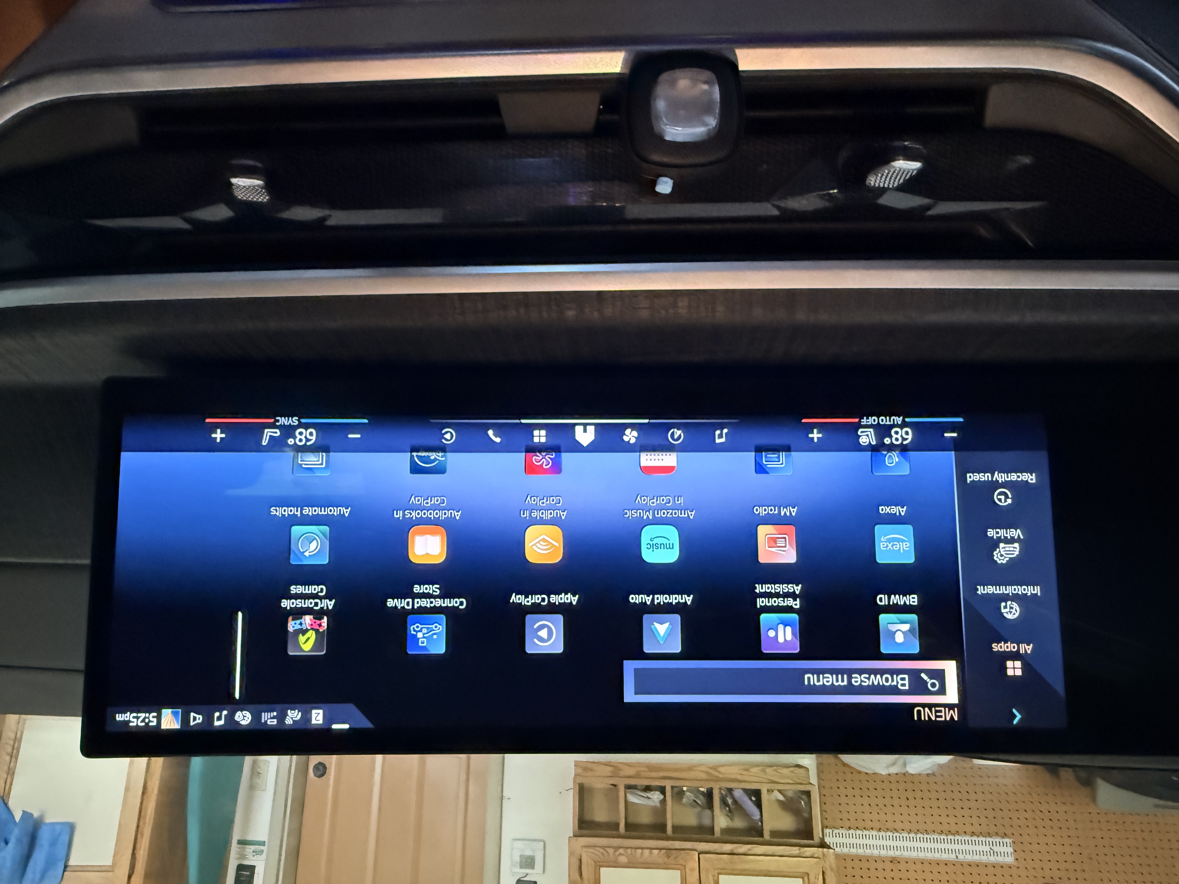 Used 2025 BMW ALPINA XB7 AWD/4WD image 19