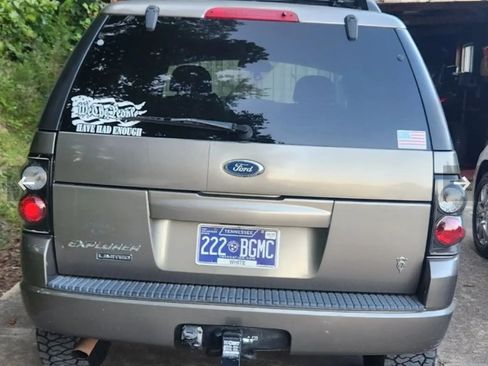 Used 2002 Ford Explorer Limited image 2