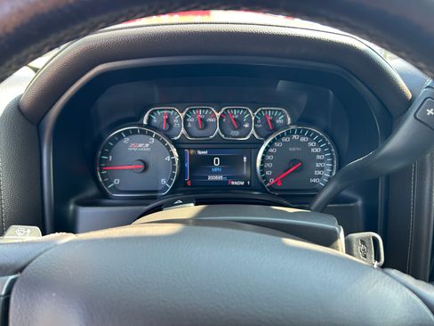 Used 2015 Chevrolet Silverado 2500 LTZ w/ Duramax Plus Package AWD/4WD image 15