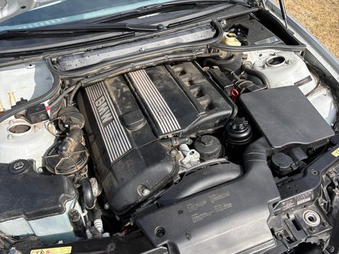 Used 2006 BMW 330Ci Convertible image 9