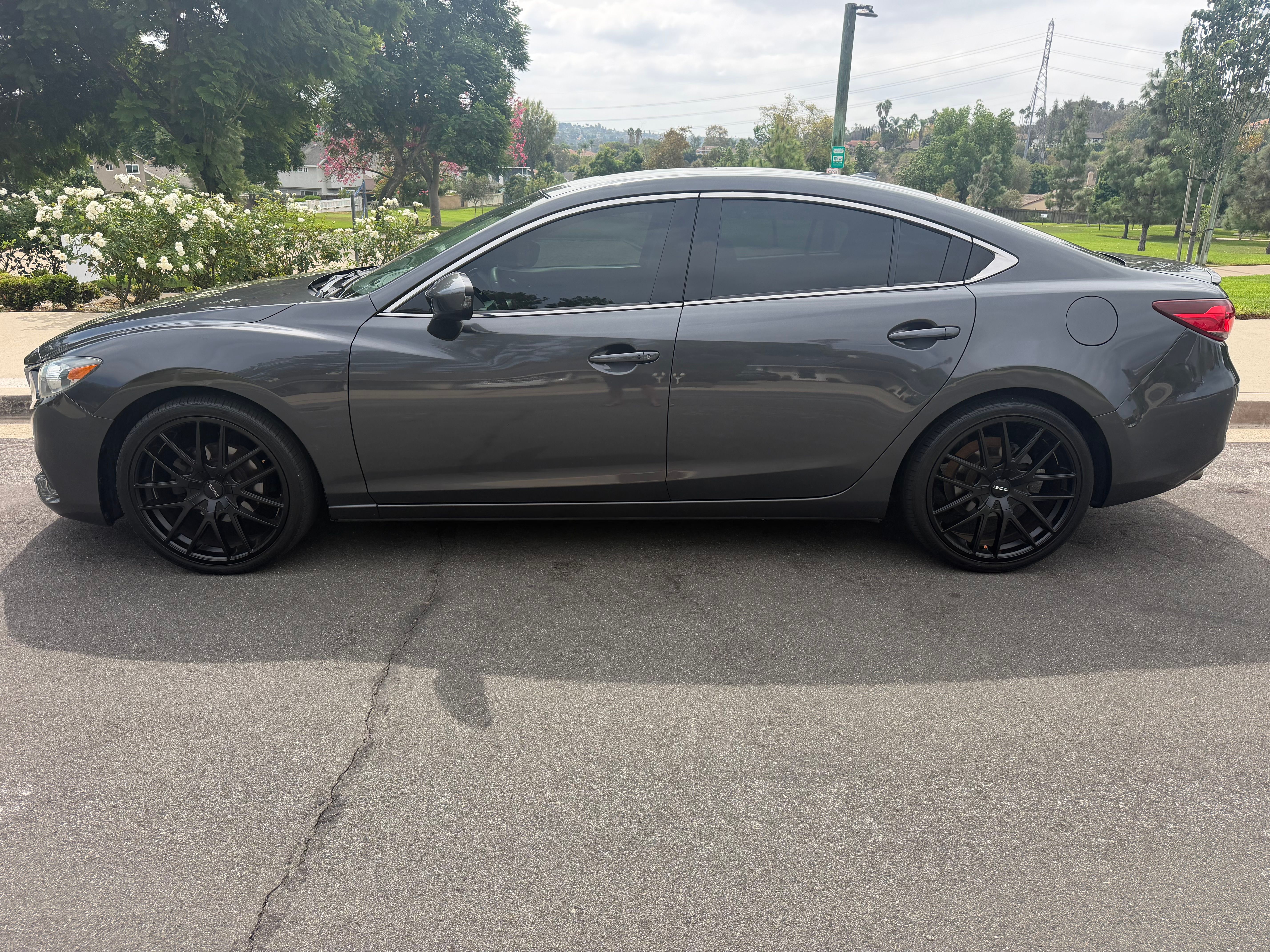 Used 2015 MAZDA MAZDA6 Grand Touring FWD image 2