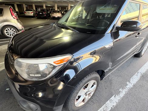 Used 2018 Kia Soul image 6