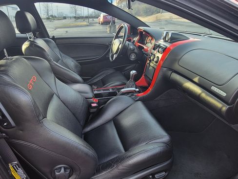 Used 2005 Pontiac GTO Coupe 2D image 11