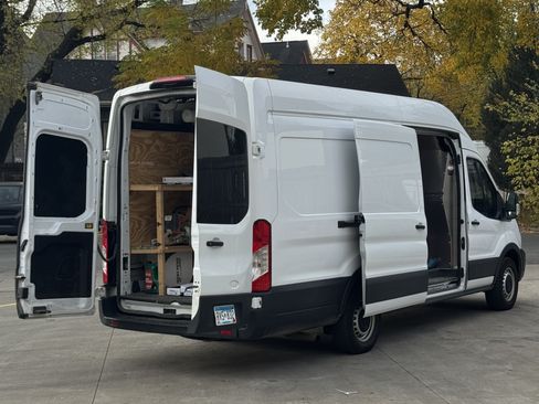 Used 2021 Ford Transit 250 148 High Roof Extended image 6