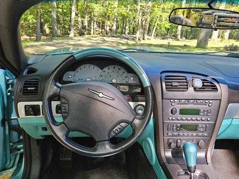 Used 2002 Ford Thunderbird RWD image 23